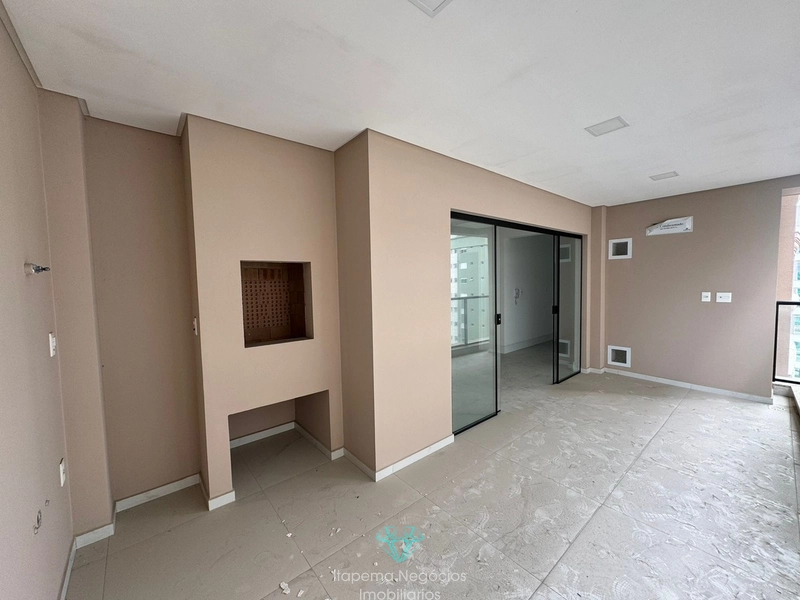 Apartamento 3 Suítes - Meia Praia: 14ª foto da galeria de imagens do imóvel
