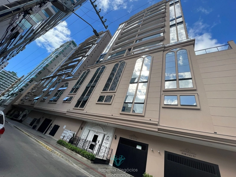 Apartamento 3 Suítes - Meia Praia: 24ª foto da galeria de imagens do imóvel