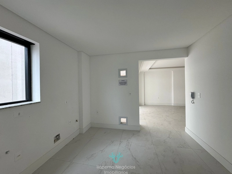 Apartamento 3 Suítes - Meia Praia: 13ª foto da galeria de imagens do imóvel