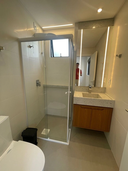 LOCAÇÃO ANUAL – APARTAMENTO COM 3 SUÍTES NA MEIA PRAIA: 13ª foto da galeria de imagens do imóvel