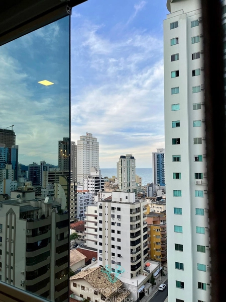 3 Dormitórios Sendo 3 Suítes Meia Praia - Itapema / SC: 6ª foto da galeria de imagens do imóvel