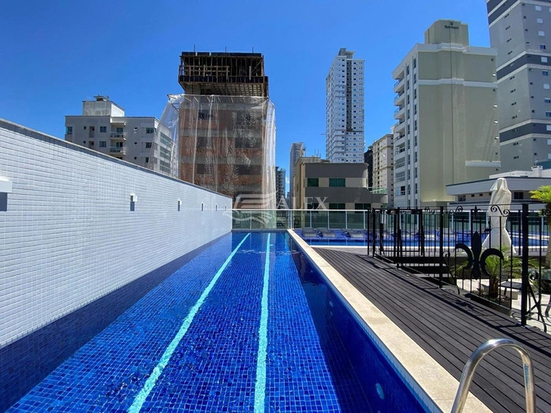 Apartamento de Alto Padrão na 2ª Avenida – Meia Praia, Itapema Amplo Espaço, Requinte e Vista Panorâmica: 15ª foto da galeria de imagens do imóvel