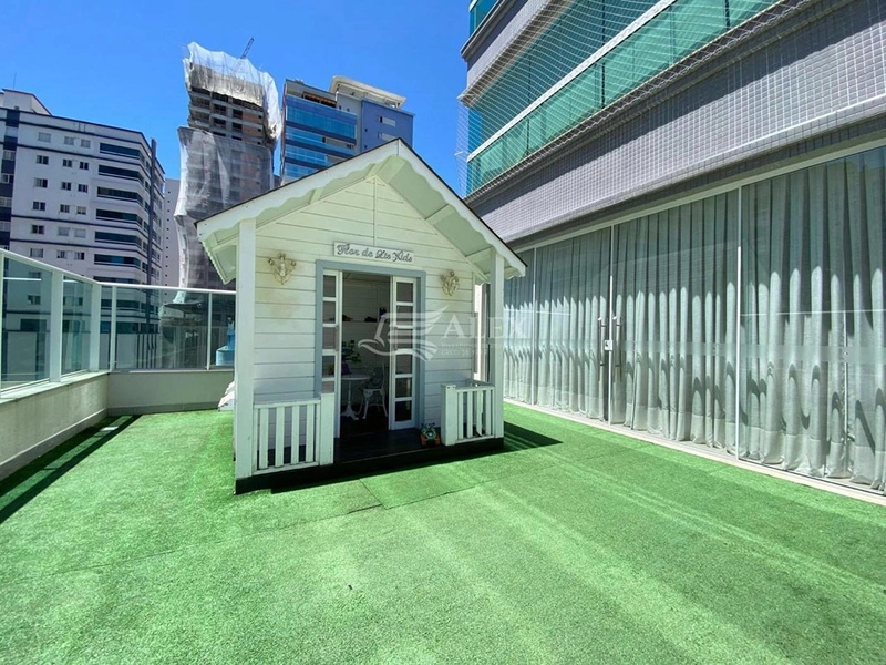 Apartamento de Alto Padrão na 2ª Avenida – Meia Praia, Itapema Amplo Espaço, Requinte e Vista Panorâmica: 9ª foto da galeria de imagens do imóvel