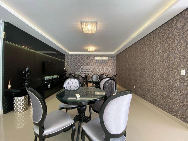 Apartamento de Alto Padrão na 2ª Avenida – Meia Praia, Itapema Amplo Espaço, Requinte e Vista Panorâmica: 3ª foto da galeria de imagens do imóvel