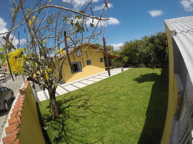 Casa à Venda em Perequê – Conforto e Espaço para Toda a Família!: 2ª foto da galeria de imagens do imóvel