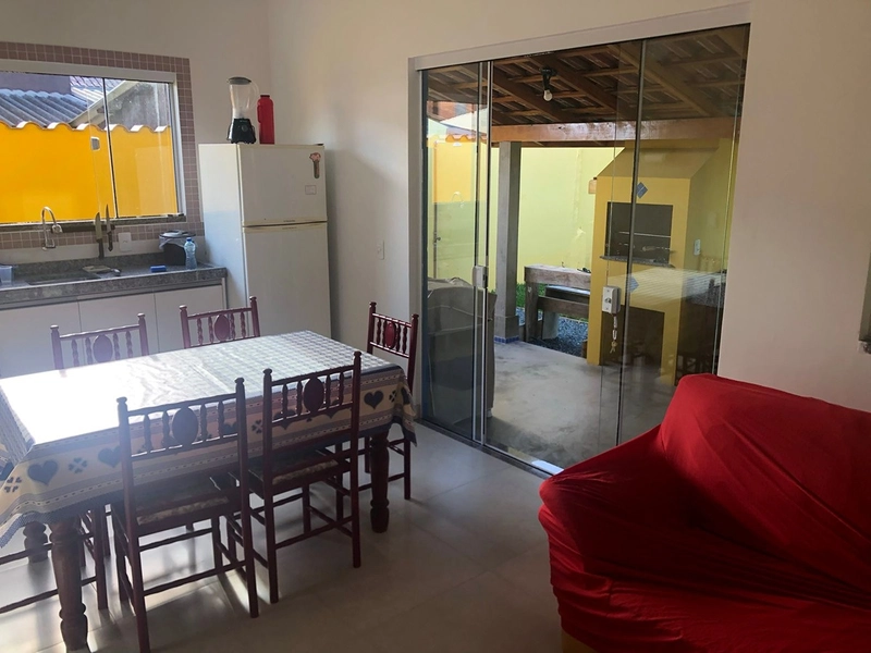 Casa à Venda em Perequê – Conforto e Espaço para Toda a Família!: 15ª foto da galeria de imagens do imóvel