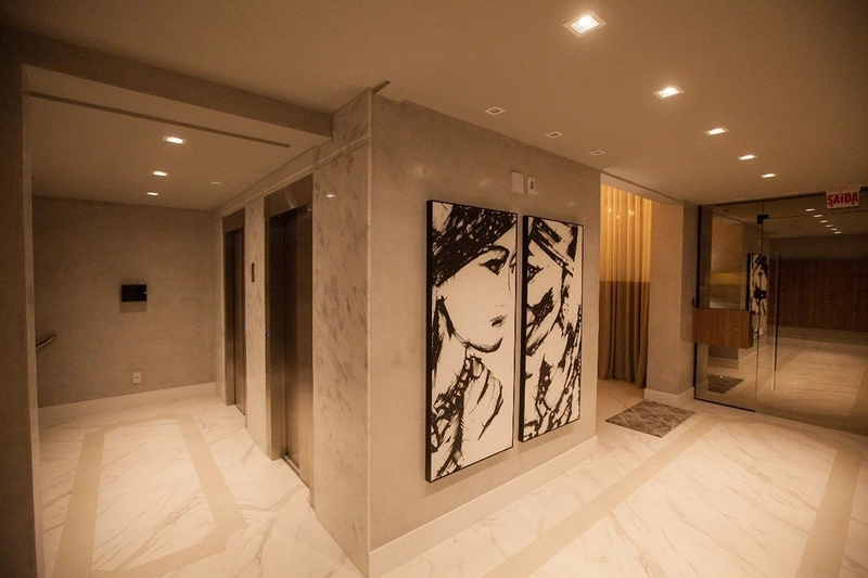 Maravilhoso apartamento finamente mobiliado e decorado na quadra do mar .: 27ª foto da galeria de imagens do imóvel