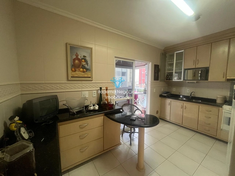 Apartamento quadra mar muito bem localizado no centro de Itapema.: 5ª foto da galeria de imagens do imóvel