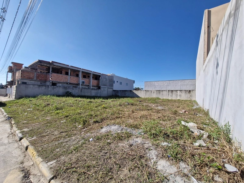 OPORTUNIDADE DE INVESTIMENTO – TERRENOS À VENDA EM ITAPEMA/SC: 3ª foto da galeria de imagens do imóvel