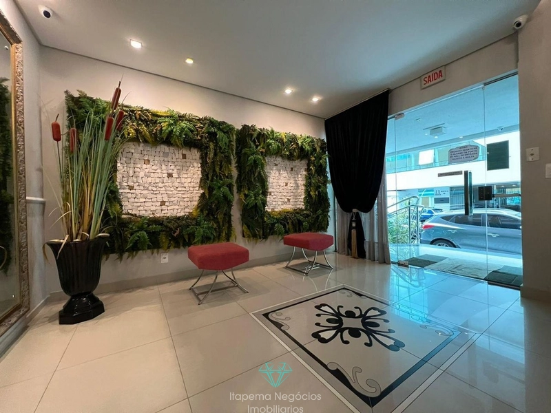 Cobertura duplex mobiliada, 4 suítes, 2 vagas, vista mar em Meia Praia: 9ª foto da galeria de imagens do imóvel