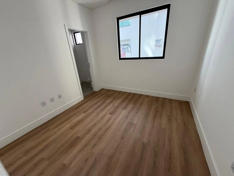 Apartamento com 3 Suítes - Segunda Quadra - Meia Praia - Itapema / SC: 11ª foto da galeria de imagens do imóvel