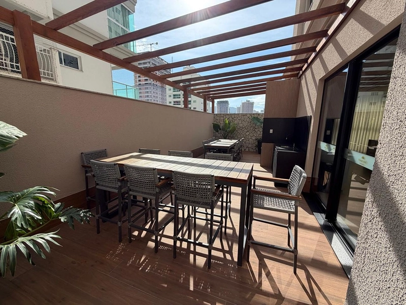 Apartamento com 3 Suítes - Segunda Quadra - Meia Praia - Itapema / SC: 16ª foto da galeria de imagens do imóvel