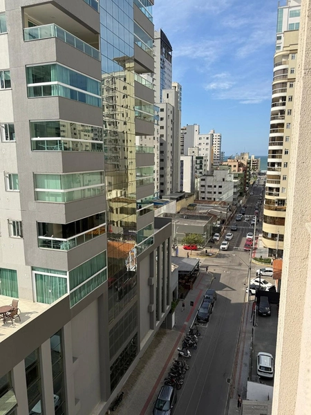 Apartamento com 3 Suítes - Segunda Quadra - Meia Praia - Itapema / SC: 29ª foto da galeria de imagens do imóvel