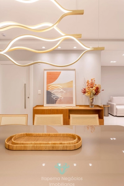 Apartamento 4 Suítes, 3 Vagas - Alto Padrão e de frente para avenida.: 1ª foto da galeria de imagens do imóvel
