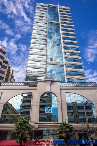Apartamento 4 Suítes, 3 Vagas - Alto Padrão e de frente para avenida.: 27ª foto da galeria de imagens do imóvel