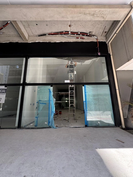 Sala Comercial para Locação – Frente Avenida | Segunda Avenida | Meia Praia: 2ª foto da galeria de imagens do imóvel