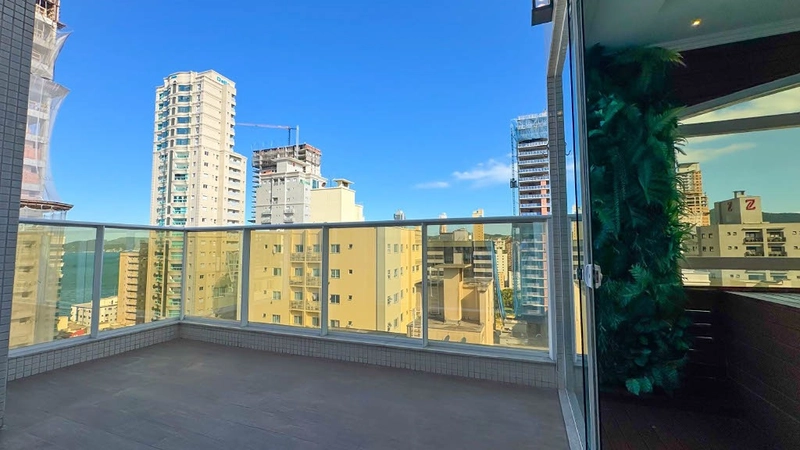 Cobertura Duplex de Alto Padrão na Quadra do Mar – Meia Praia: 37ª foto da galeria de imagens do imóvel