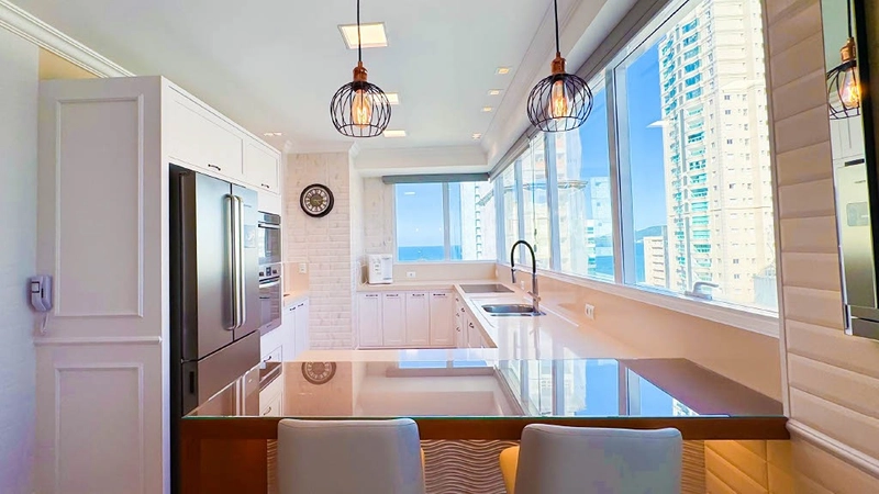 Cobertura Duplex de Alto Padrão na Quadra do Mar – Meia Praia: 5ª foto da galeria de imagens do imóvel