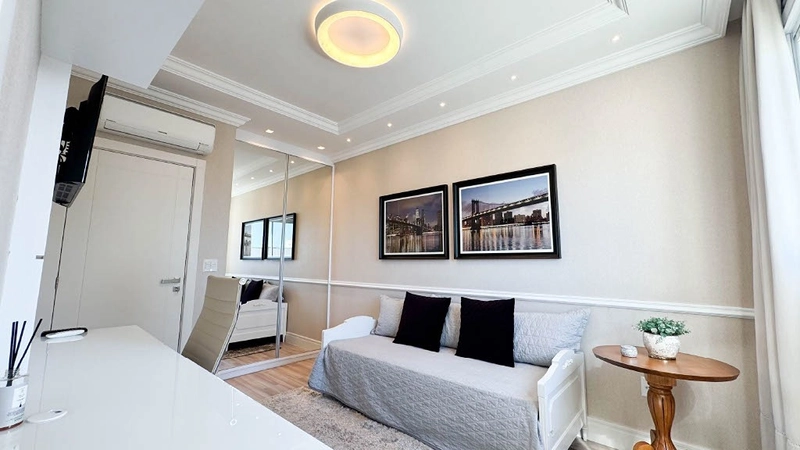 Cobertura Duplex de Alto Padrão na Quadra do Mar – Meia Praia: 24ª foto da galeria de imagens do imóvel