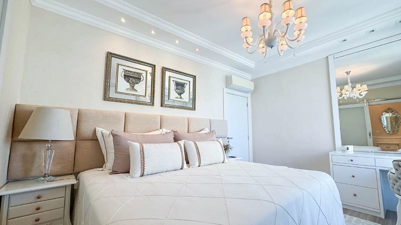 Cobertura Duplex de Alto Padrão na Quadra do Mar – Meia Praia: 13ª foto da galeria de imagens do imóvel