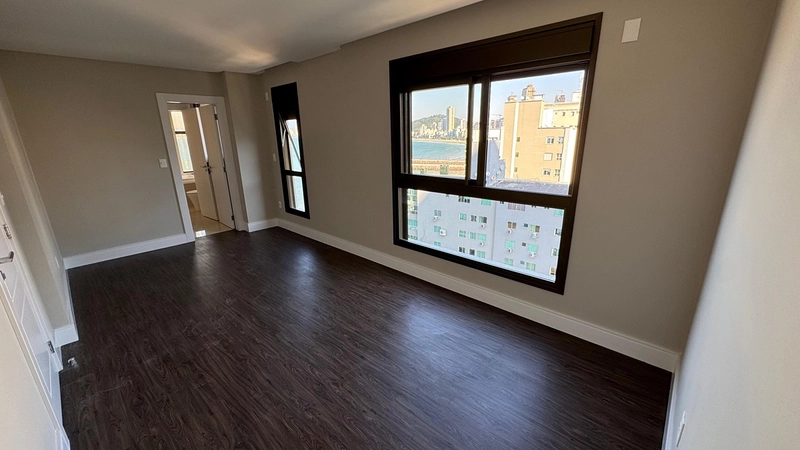 Apartamento de alto padrão à venda no Centro de Itapema – 185 m² privativos | 4 suítes | 3 vagas: 15ª foto da galeria de imagens do imóvel