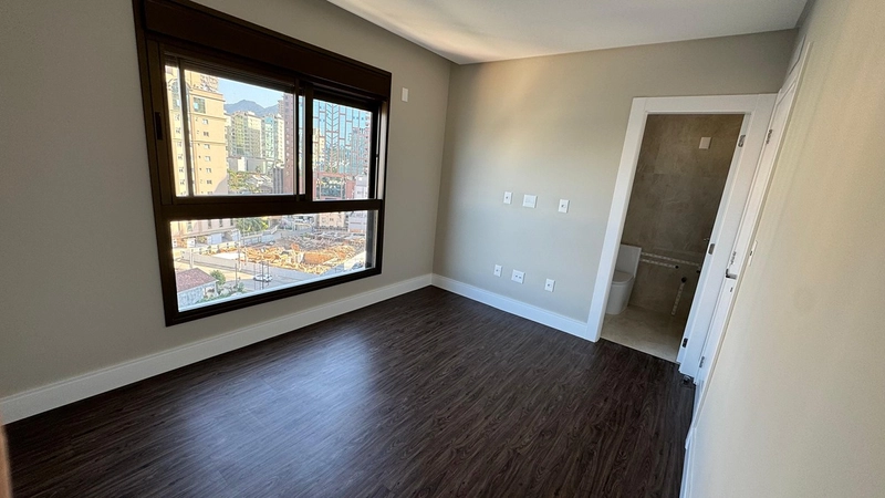 Apartamento de alto padrão à venda no Centro de Itapema – 185 m² privativos | 4 suítes | 3 vagas: 18ª foto da galeria de imagens do imóvel