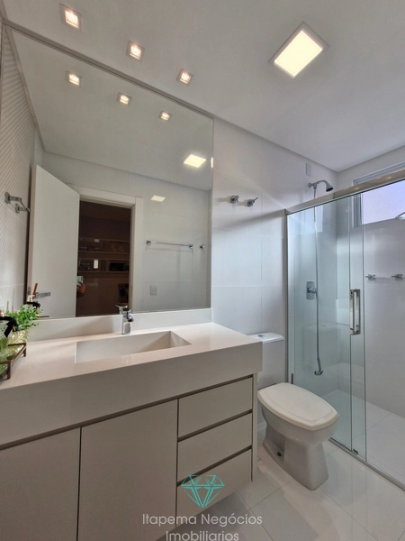 Apartamento 4 Dormitórios Sendo 4 Suítes - Frente para o mar.: 59ª foto da galeria de imagens do imóvel