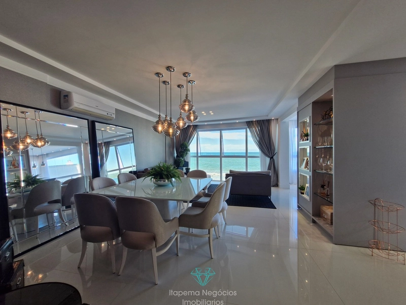 Apartamento 4 Dormitórios Sendo 4 Suítes - Frente para o mar.: 72ª foto da galeria de imagens do imóvel