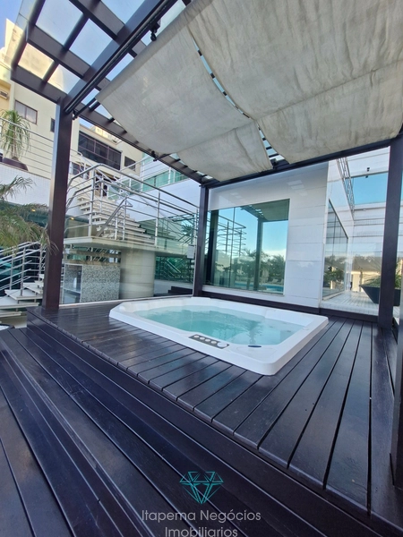 Apartamento 4 Dormitórios Sendo 4 Suítes - Frente para o mar.: 16ª foto da galeria de imagens do imóvel