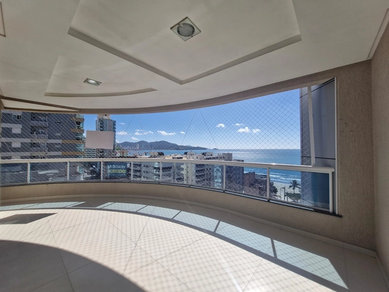 LOCAÇÃO DE APARTAMENTO – MEIA PRAIA | FRENTE AVENIDA COM VISTA MAR: 3ª foto da galeria de imagens do imóvel