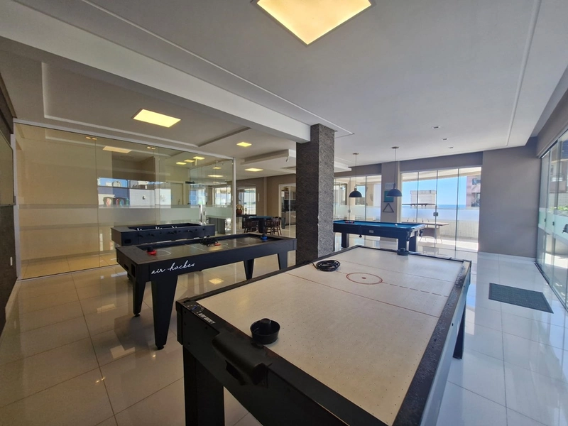 LOCAÇÃO DE APARTAMENTO – MEIA PRAIA | FRENTE AVENIDA COM VISTA MAR: 42ª foto da galeria de imagens do imóvel