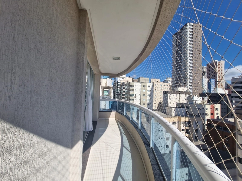 LOCAÇÃO DE APARTAMENTO – MEIA PRAIA | FRENTE AVENIDA COM VISTA MAR: 4ª foto da galeria de imagens do imóvel