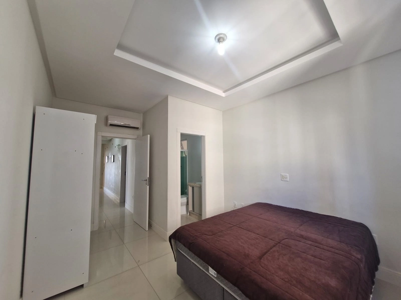 LOCAÇÃO DE APARTAMENTO – MEIA PRAIA | FRENTE AVENIDA COM VISTA MAR: 33ª foto da galeria de imagens do imóvel
