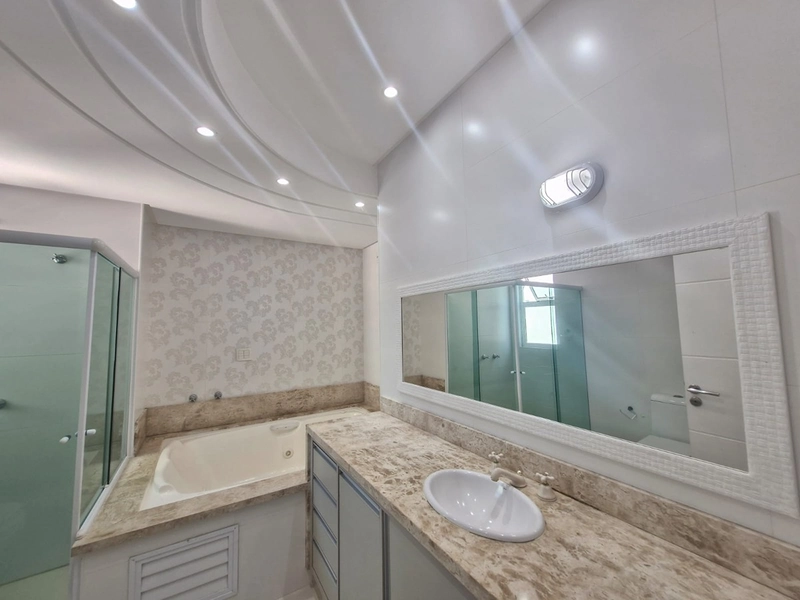 LOCAÇÃO DE APARTAMENTO – MEIA PRAIA | FRENTE AVENIDA COM VISTA MAR: 21ª foto da galeria de imagens do imóvel