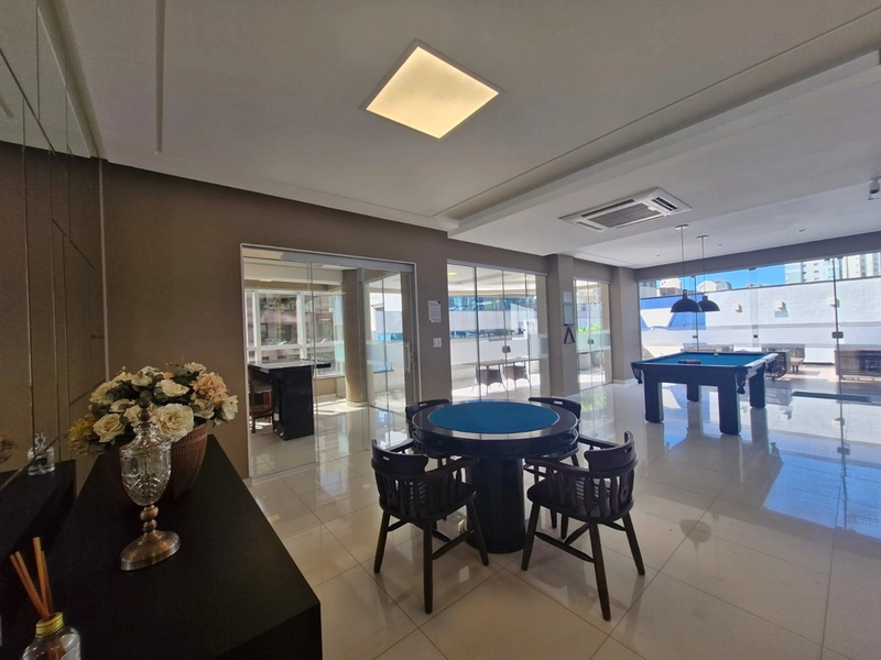 LOCAÇÃO DE APARTAMENTO – MEIA PRAIA | FRENTE AVENIDA COM VISTA MAR: 43ª foto da galeria de imagens do imóvel