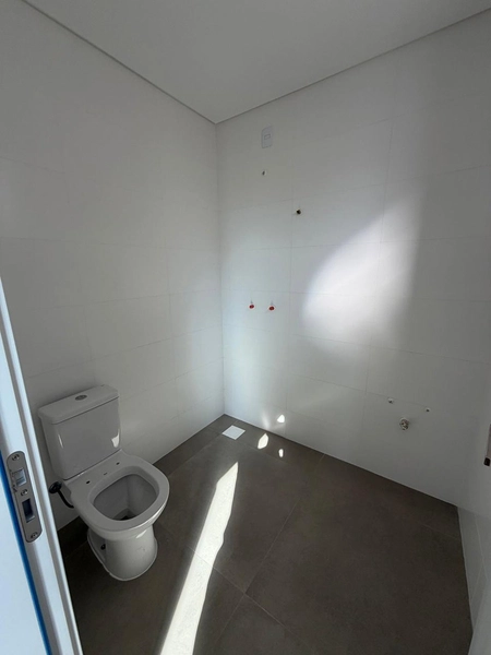 3 Dormitórios Sendo 3 Suítes  Meia Praia - Itapema / SC: 10ª foto da galeria de imagens do imóvel