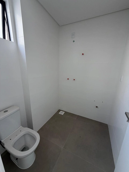 3 Dormitórios Sendo 3 Suítes  Meia Praia - Itapema / SC: 12ª foto da galeria de imagens do imóvel