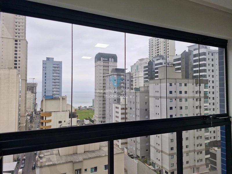 Locação anual em Meia Praia. 3 suítes 3 vagas , mobiliado.: 25ª foto da galeria de imagens do imóvel