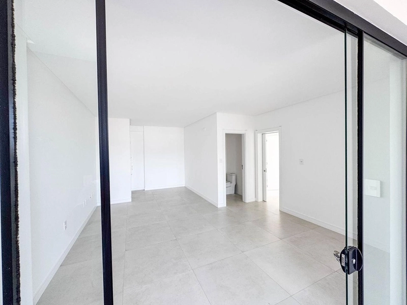 Apartamento em Porto Belo - 3 Suítes 2 Vagas.: 8ª foto da galeria de imagens do imóvel