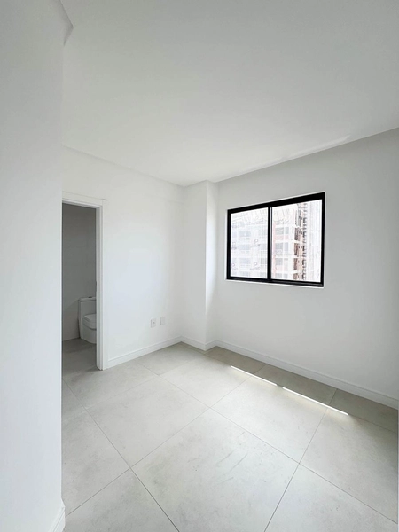 Apartamento em Porto Belo - 3 Suítes 2 Vagas.: 12ª foto da galeria de imagens do imóvel