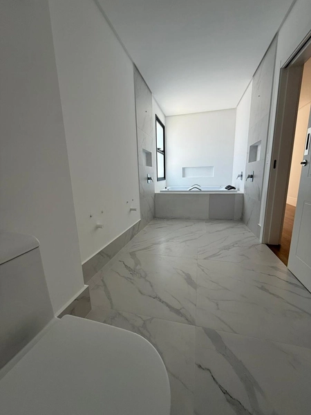 Apartamento à Venda em Meia Praia – Alto Padrão: 14ª foto da galeria de imagens do imóvel