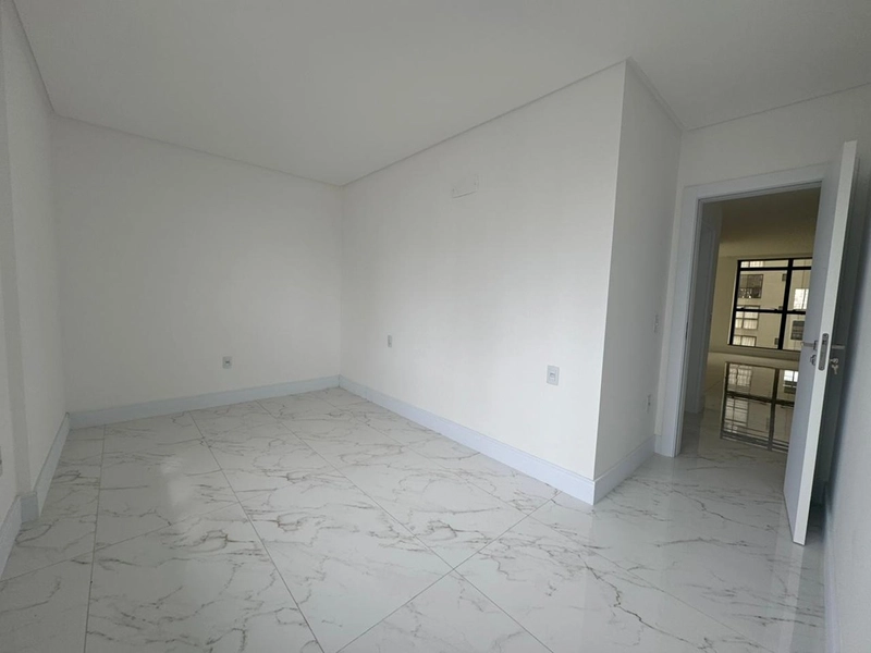 APARTAMENTO À VENDA — 150 METROS DO MAR: 30ª foto da galeria de imagens do imóvel