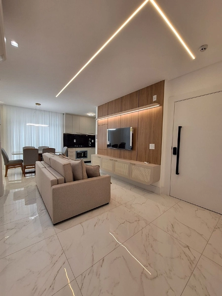 APARTAMENTO À VENDA — 150 METROS DO MAR: 2ª foto da galeria de imagens do imóvel