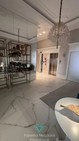 Apartamento com 4 suítes, 153 m²- Meia Praia - Itapema/SC: 2ª foto da galeria de imagens do imóvel