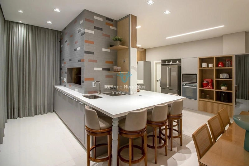 APARTAMENTO Á VENDA - MEIA PRAIA - ÓTIMA OPORTUNIDADE: 6ª foto da galeria de imagens do imóvel