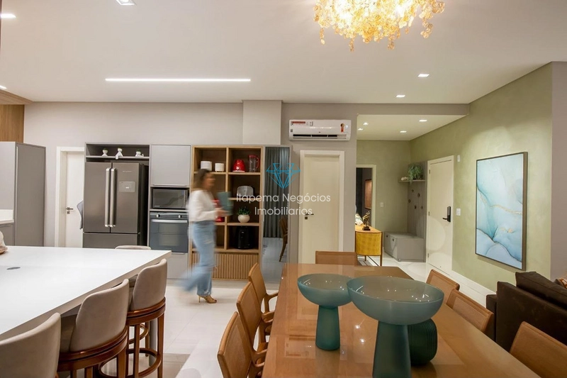APARTAMENTO Á VENDA - MEIA PRAIA - ÓTIMA OPORTUNIDADE: 10ª foto da galeria de imagens do imóvel