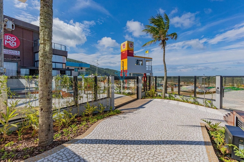 CASA BEIRA-MAR À VENDA – BOMBINHAS/SC: 4ª foto da galeria de imagens do imóvel