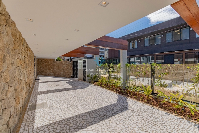 CASA BEIRA-MAR À VENDA – BOMBINHAS/SC: 6ª foto da galeria de imagens do imóvel
