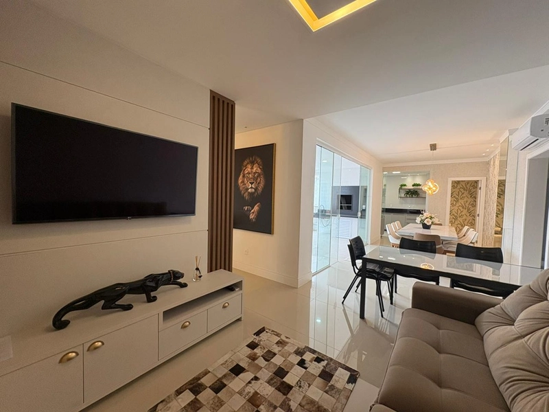 Locação de Temporada – Meia Praia | Quadra Mar: 23ª foto da galeria de imagens do imóvel