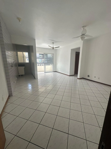 Apartamento à venda na Meia Praia – excelente localização: 5ª foto da galeria de imagens do imóvel